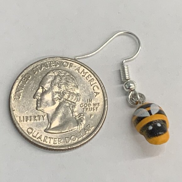 Bee Earring, Bumble Bee Earring, Gift Idea, Bee Jewelry, Silly Animal Earring - Picture 4 of 5